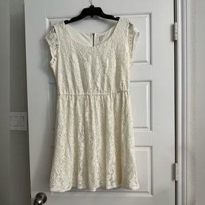 White Lace Women's Dress size XL
